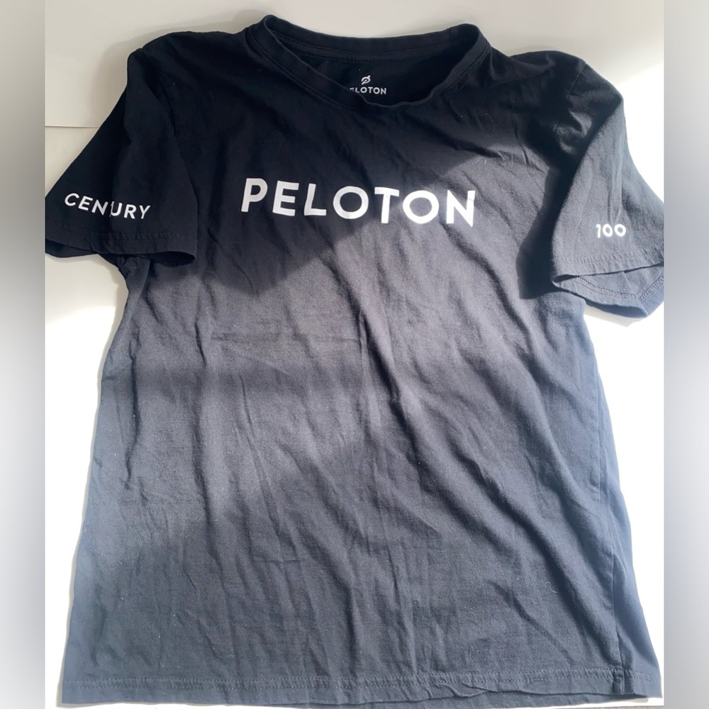 Peloton century 100 black T shirt size large